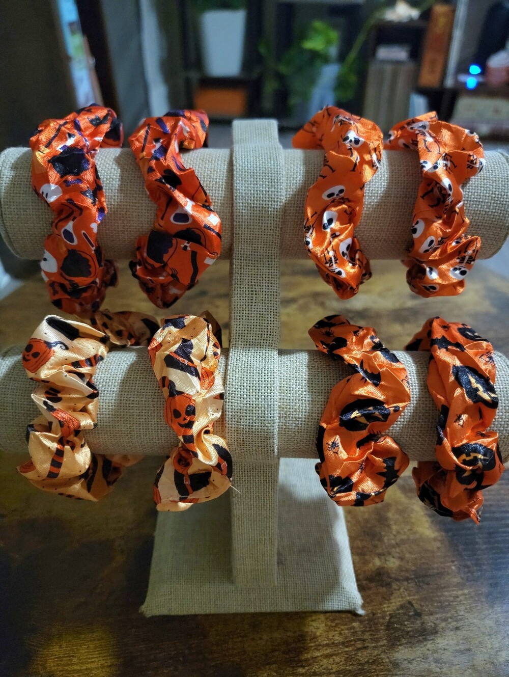 8pcs Halloween Satin Silk Scrunchie Hair Tie Bundle Set